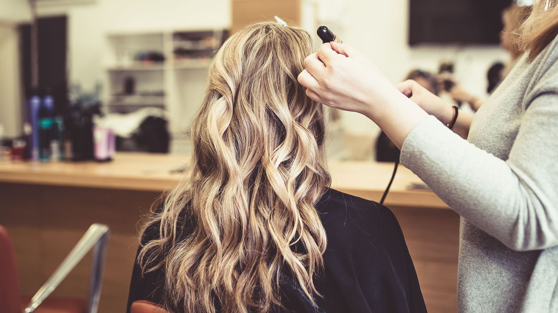 Коктейльная укладка | Блог салона красоты в Москве